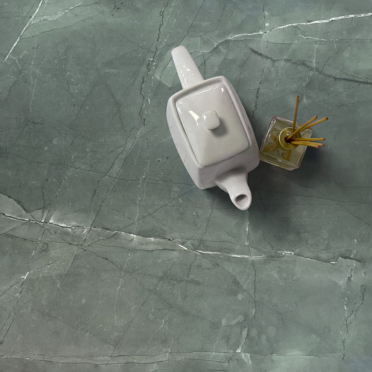 plateau de table sur mesure décor marbre jade