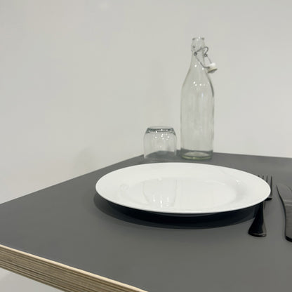plateau de table sur mesure restaurant ferro zéro  restootab